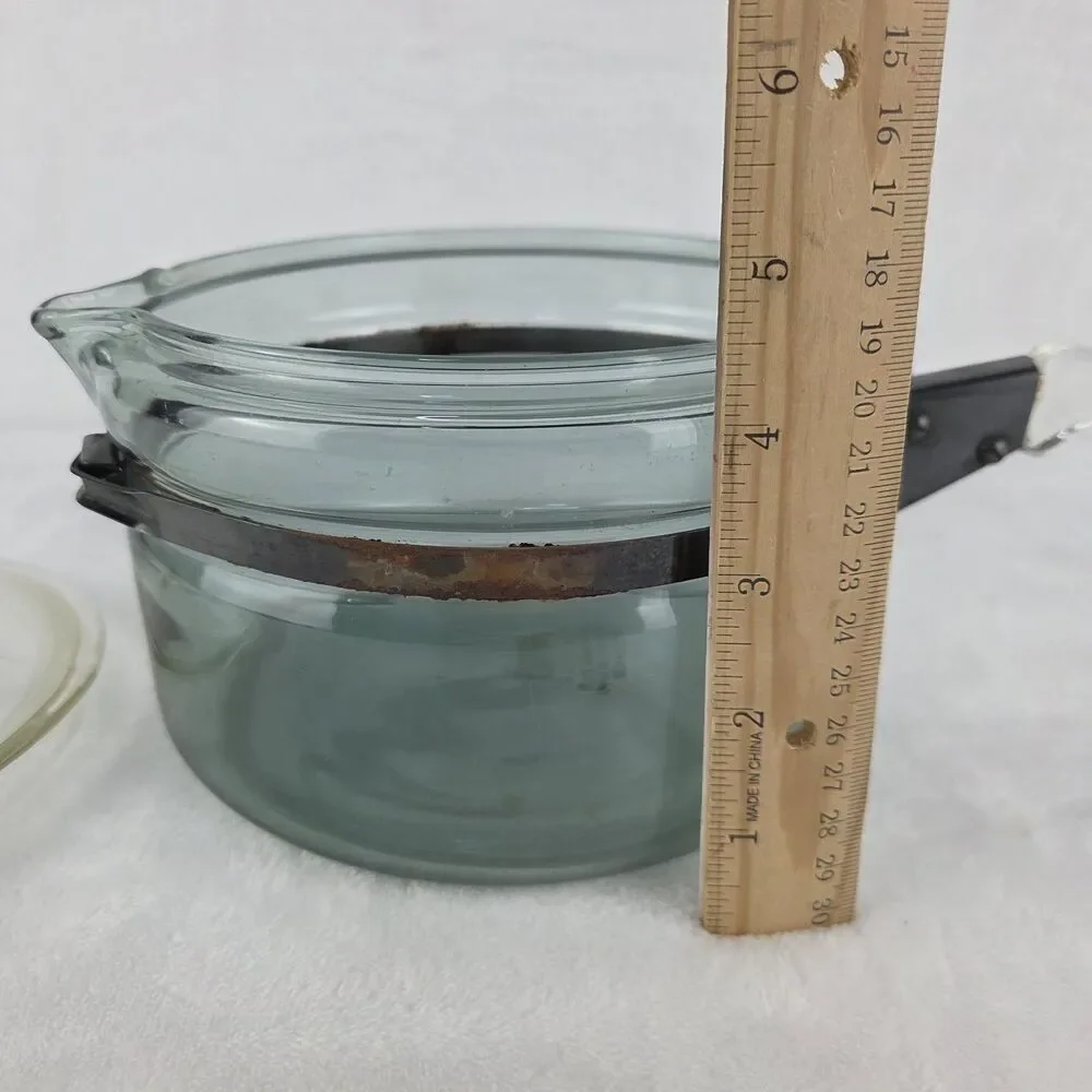 Pyrex this vintage